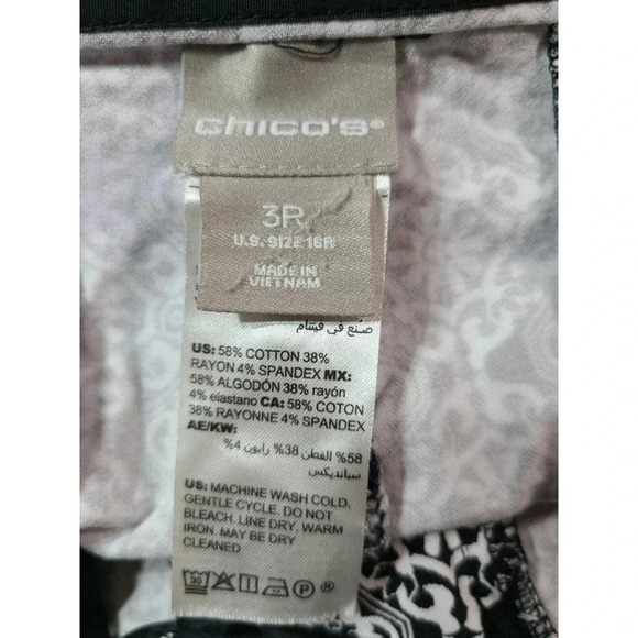 Chico's Women's Secret Stretch Straight Leg Pants 3R Black White Tile Print - Picture 6 of 7